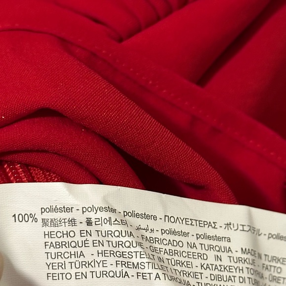 Zara Red Shoulder Pad Sleeveless Medium Size Blouse - Picture 6 of 7